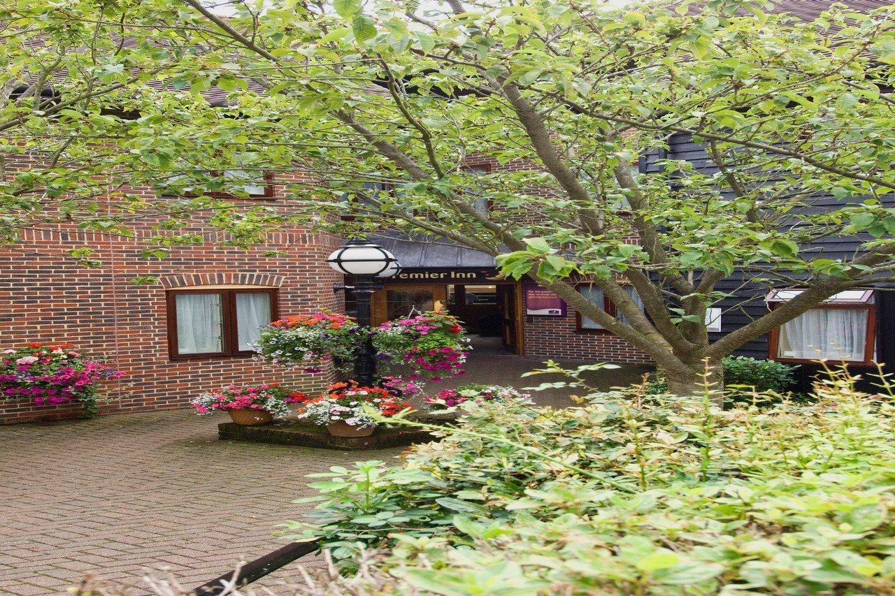 Premier Inn Tonbridge Exterior foto