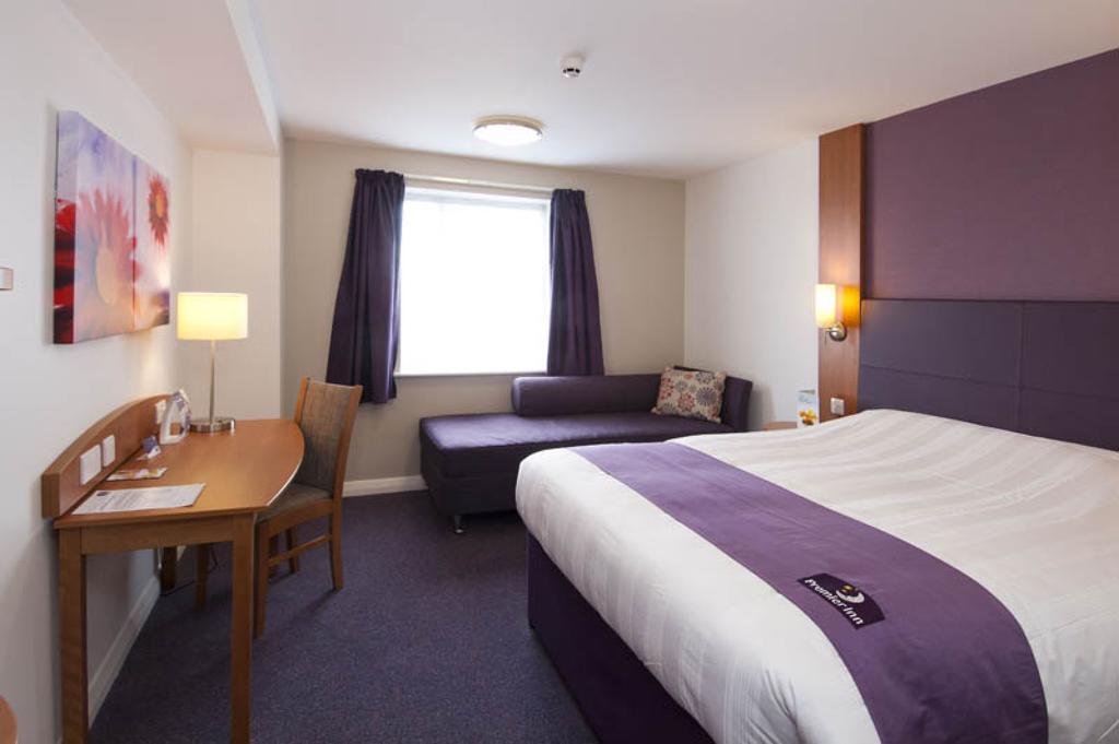 Premier Inn Tonbridge Zimmer foto